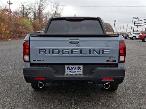 Certified 2025 Honda Ridgeline TrailSport+ image 5