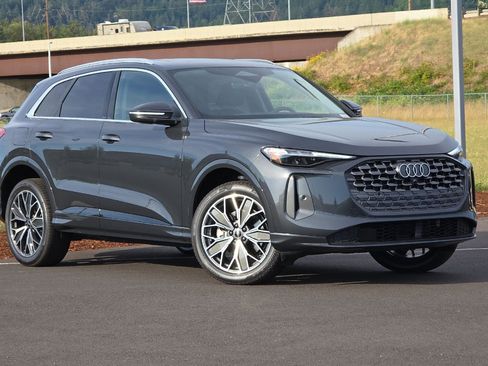 New 2025 Audi Q5 Premium Plus image 1
