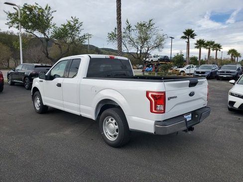 Used 2016 Ford F150 XLT image 7