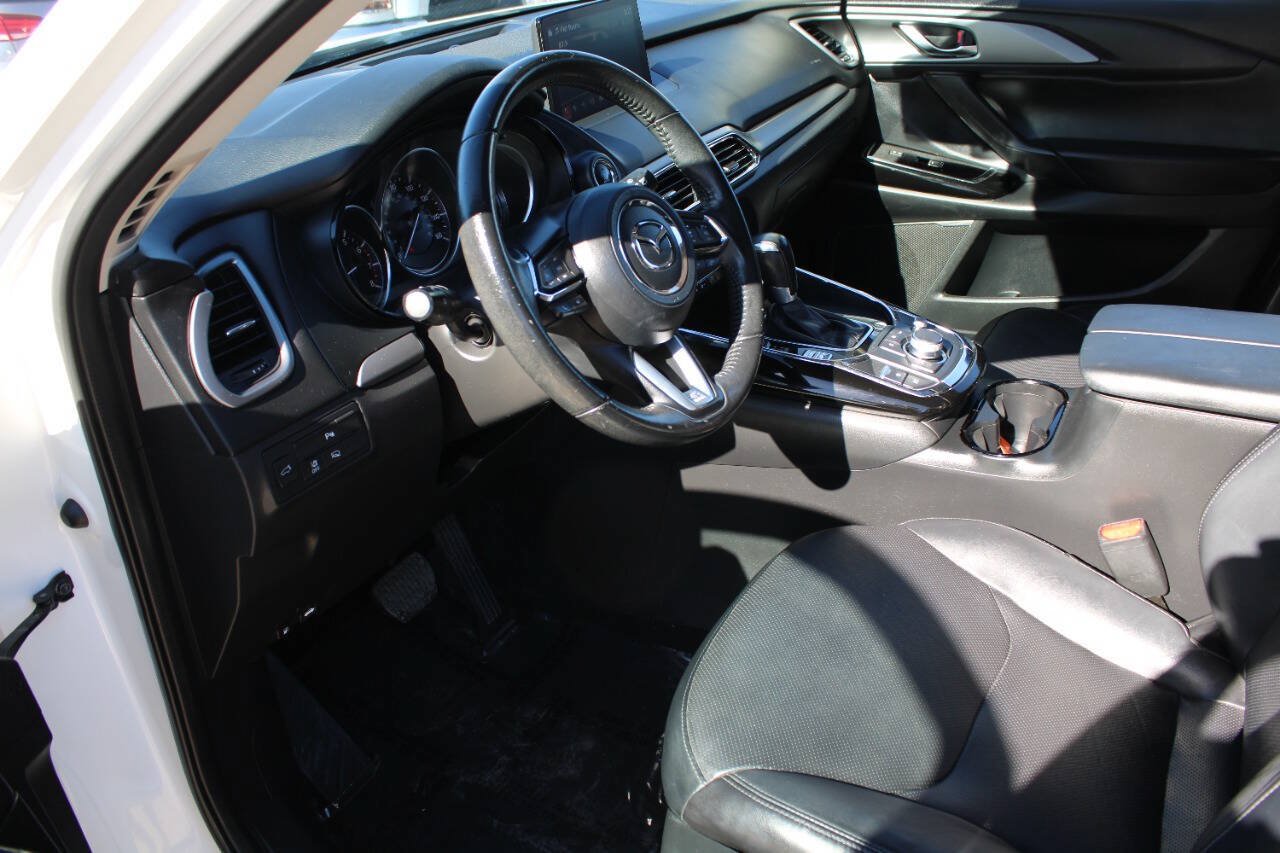 Used 2020 MAZDA CX-9 Touring w/ Touring Premium Package AWD/4WD image 17