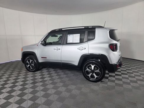 Used 2020 Jeep Renegade Trailhawk w/ UConnect 8.4 Nav Group AWD/4WD image 7