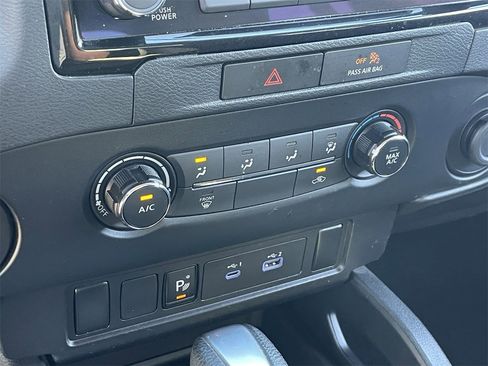 Used 2022 Nissan Frontier S w/ Technology Package image 27