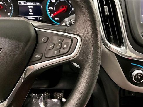 Used 2018 Chevrolet Equinox LS image 12
