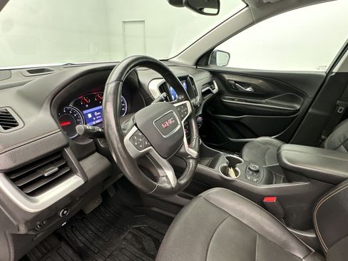 Certified 2020 GMC Terrain SLT w/ Preferred Package AWD/4WD image 4