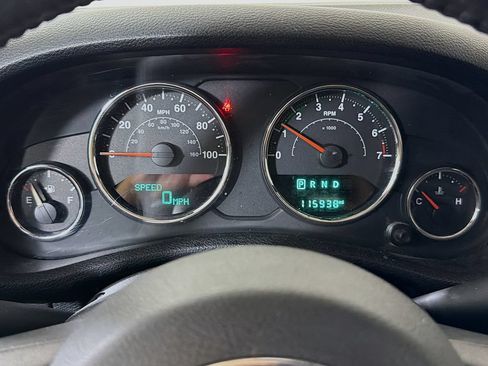 Used 2018 Jeep Wrangler Unlimited Sport S AWD/4WD image 15
