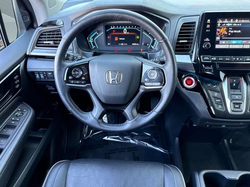 Certified 2024 Honda Odyssey Elite image 27