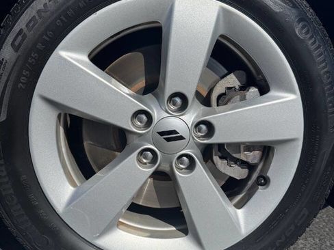 Used 2016 Dodge Dart SXT image 10