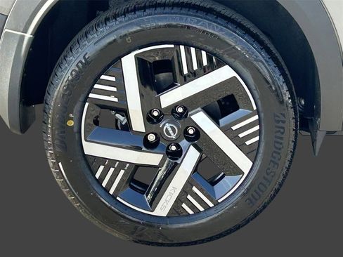 New 2026 Nissan Kicks SV image 7