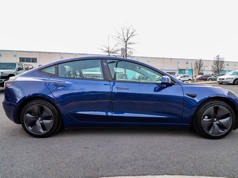 Used 2021 Tesla Model 3 Standard Range Plus image 25