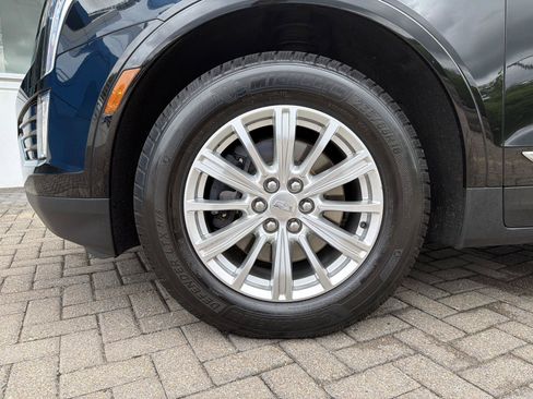 Used 2019 Cadillac XT5 FWD image 10