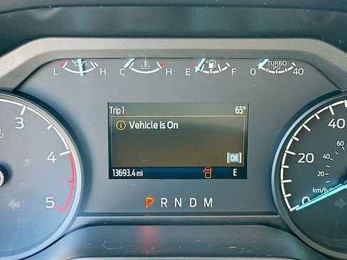 Used 2025 Ford F250 XL image 12