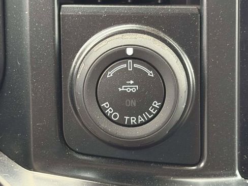 Used 2024 Ford F250 King Ranch w/ Chrome Package AWD/4WD image 31
