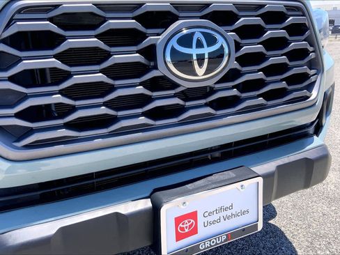Used 2023 Toyota Tacoma TRD Off-Road w/ Technology Package AWD/4WD image 29