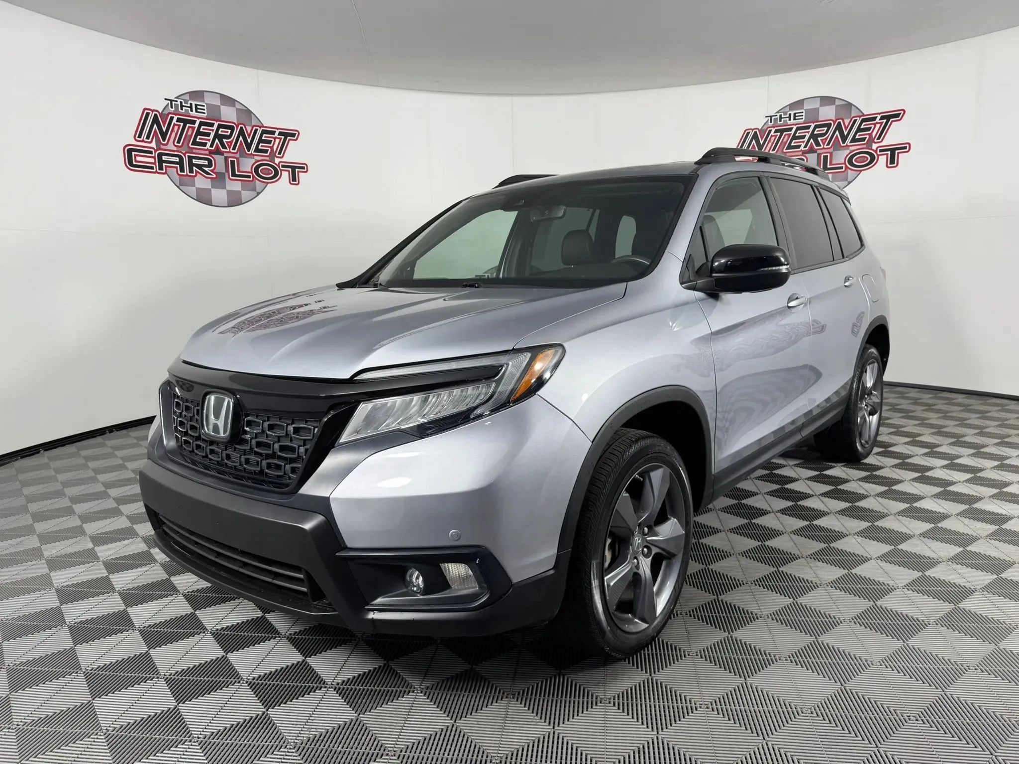 Used 2019 Honda Passport Touring image 3
