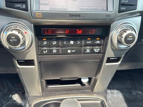 Used 2010 Toyota 4Runner Limited w/ Convenience Pkg RWD image 27