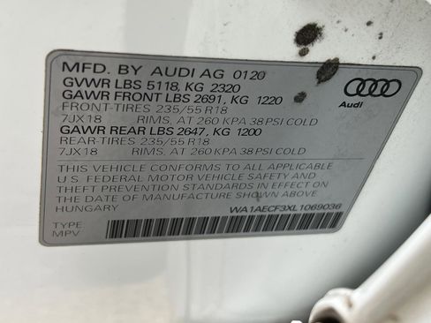 Used 2020 Audi Q3 2.0T Premium w/ Convenience Package image 34