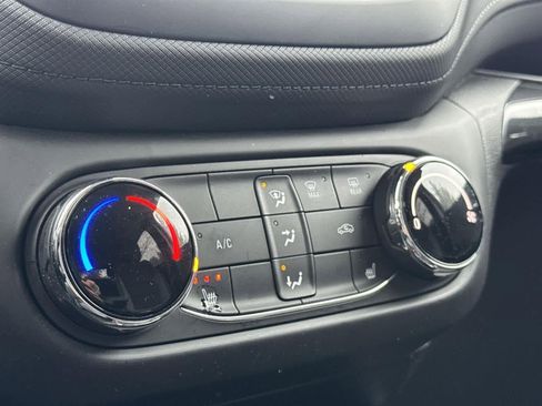 Used 2022 Chevrolet TrailBlazer LT image 31