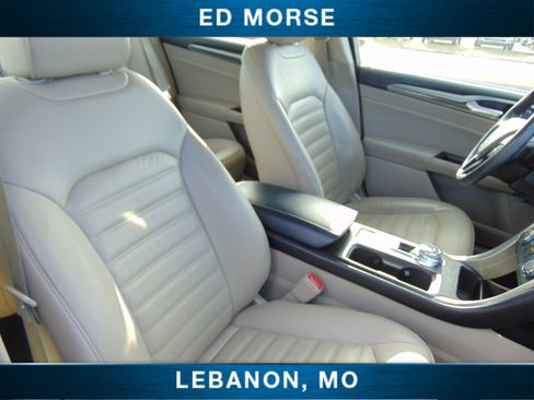 Certified 2017 Ford Fusion SE image 15