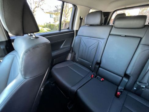 Used 2025 Hyundai Santa Fe SEL image 40