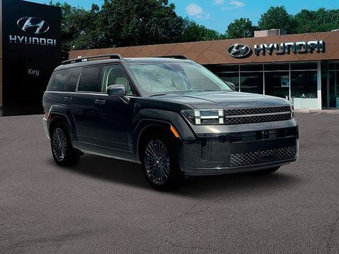 Used 2025 Hyundai Santa Fe Calligraphy image 12