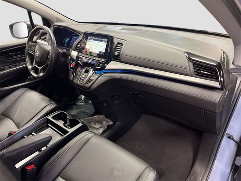 Used 2023 Honda Odyssey Touring image 32