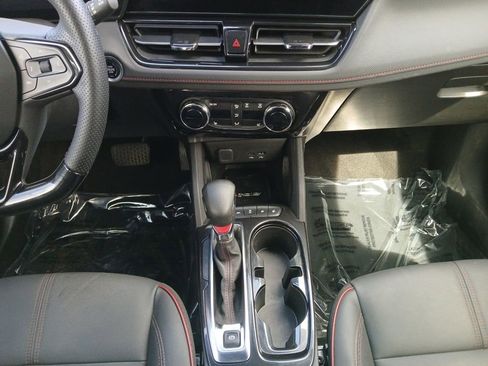 Used 2024 Chevrolet TrailBlazer RS w/ Convenience Package FWD image 15