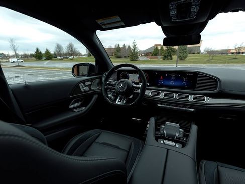 New 2026 Mercedes-Benz GLE 53 AMG 4MATIC Coupe image 12