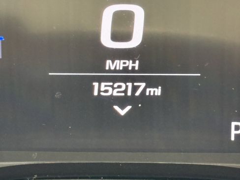 Used 2020 Chevrolet Camaro SS RWD image 19