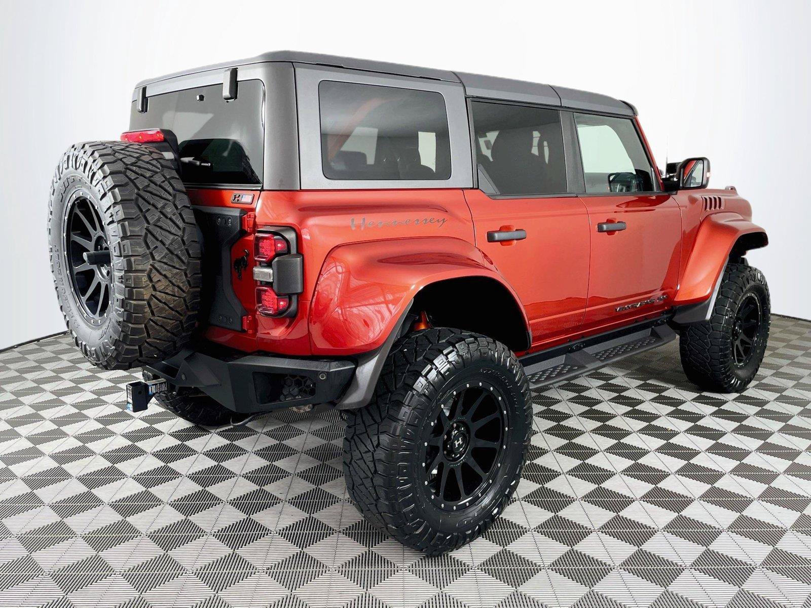Used 2024 Ford Bronco Raptor w/ Interior Carbon Fiber Pack 6 AWD/4WD image 9