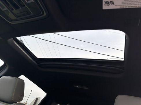 New 2026 Chevrolet Silverado 1500 ZR2 image 8