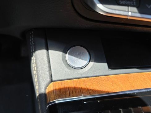 Used 2022 Audi Q5 2.0T Premium Plus image 28