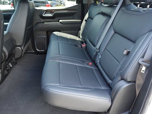 Used 2025 GMC Sierra 1500 Elevation AWD/4WD image 24