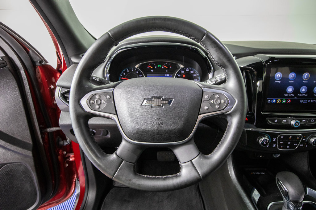 Used 2023 Chevrolet Traverse LT FWD image 21