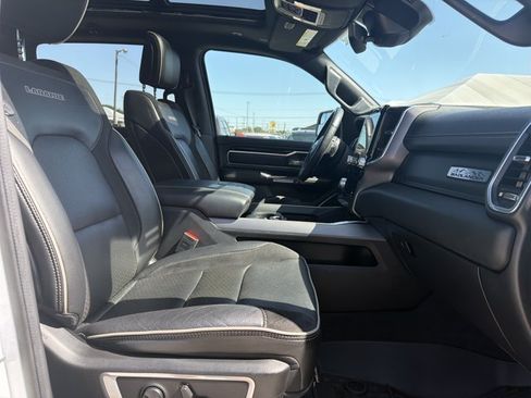 Used 2022 RAM 1500 Laramie AWD/4WD image 27