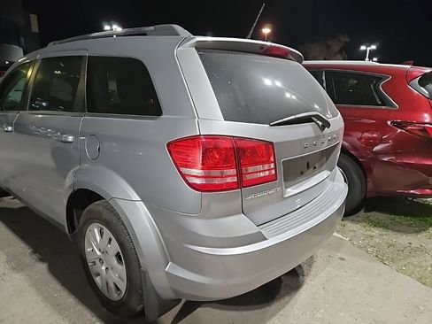 Used 2018 Dodge Journey SE w/ Mopar All Weather Group image 6