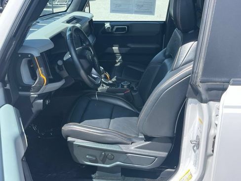 Used 2023 Ford Bronco Badlands AWD/4WD image 7
