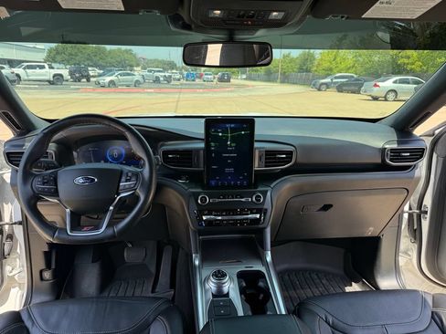 Used 2020 Ford Explorer ST w/ ST Street Pack AWD/4WD image 6