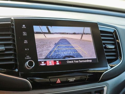 Used 2023 Honda Ridgeline Sport image 24