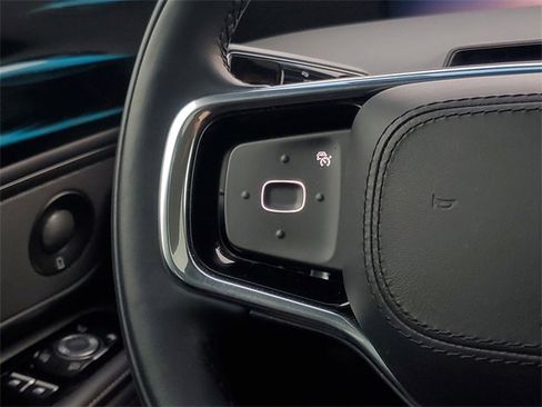 Certified 2024 Lincoln Nautilus Reserve w/ Equipment Group 202A image 25