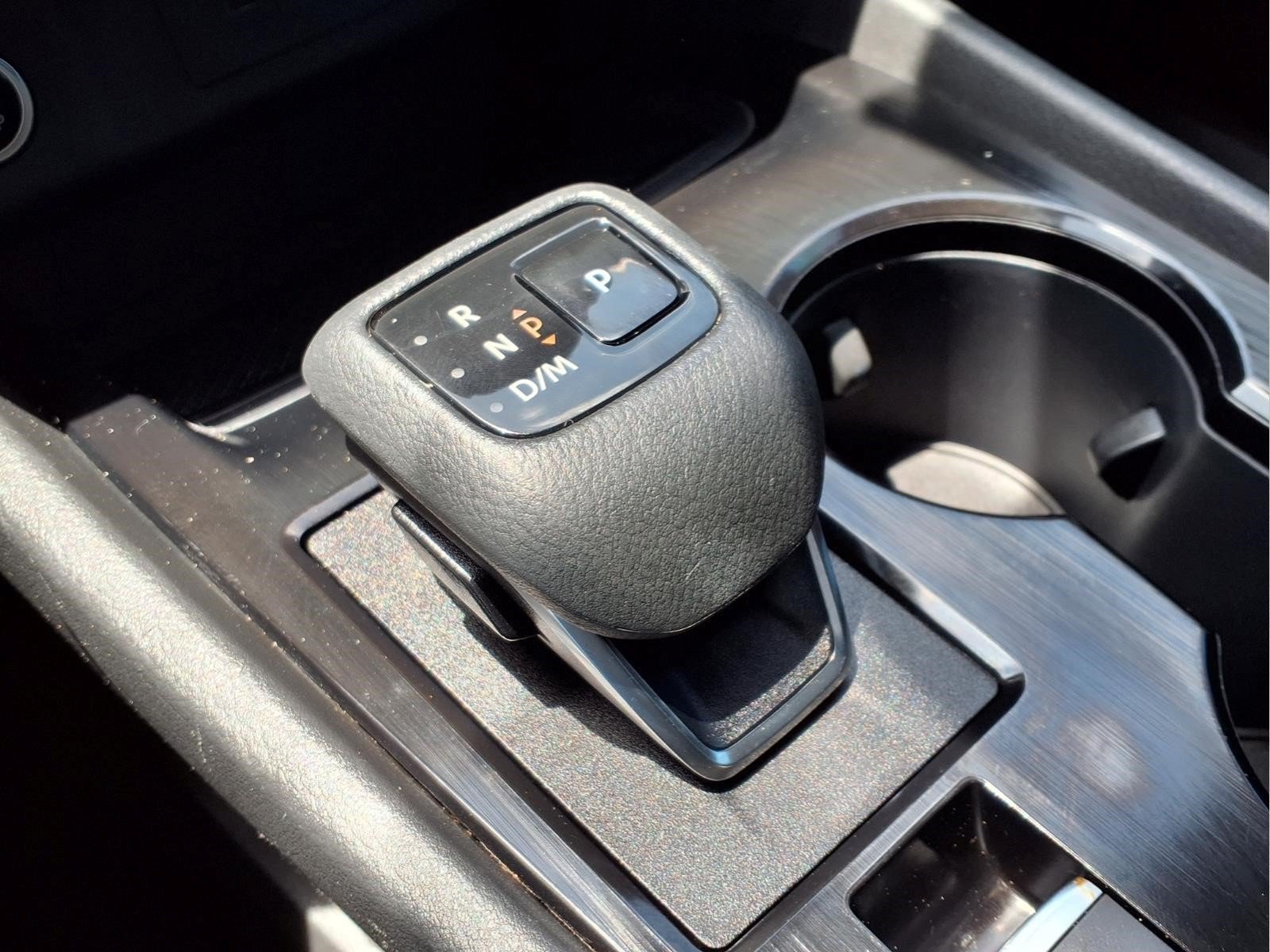 Used 2023 Nissan Rogue SV FWD image 17