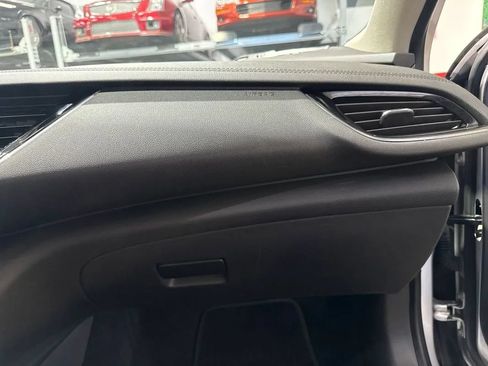 Used 2018 Buick Regal Essence w/ Sights and Sounds Package AWD/4WD image 80