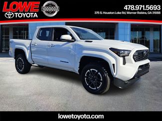 Used 2024 Toyota Tacoma TRD Sport video 1