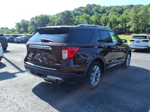 Used 2022 Ford Explorer Limited w/ Equipment Group 301A AWD/4WD image 6
