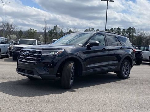 New 2026 Ford Explorer Active w/ Active Comfort Package AWD/4WD image 7