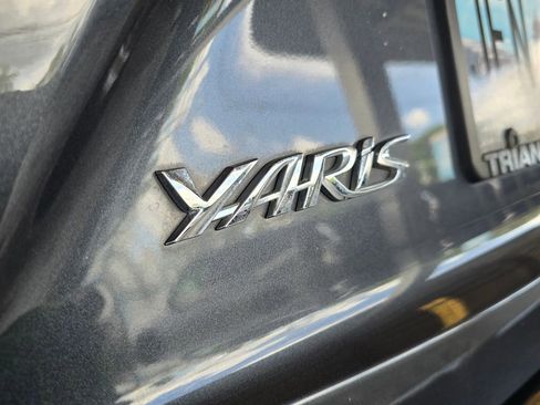 Used 2019 Toyota Yaris L FWD image 16