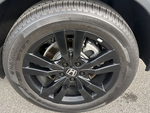 Used 2026 Honda HR-V Sport image 13