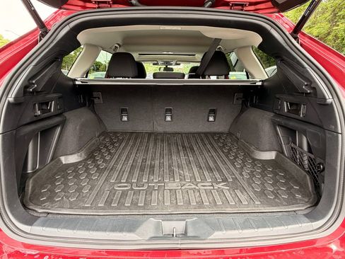 Used 2025 Subaru Outback Onyx Edition XT AWD/4WD image 36