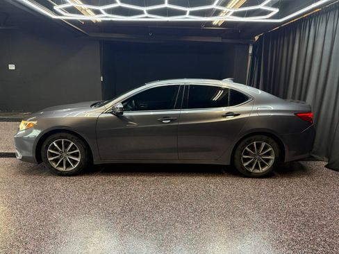 Used 2020 Acura TLX FWD image 5