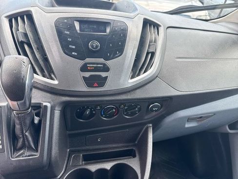 Used 2018 Ford Transit 250 148 Medium Roof RWD image 8
