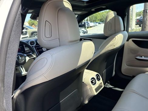 Used 2023 Mercedes-Benz C 300 Sedan image 13